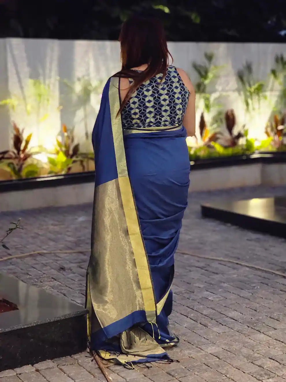 Mohini-Blue Handwoven Pure Cotton Saree With Golden Zari Pallu And Border | Running Blouse